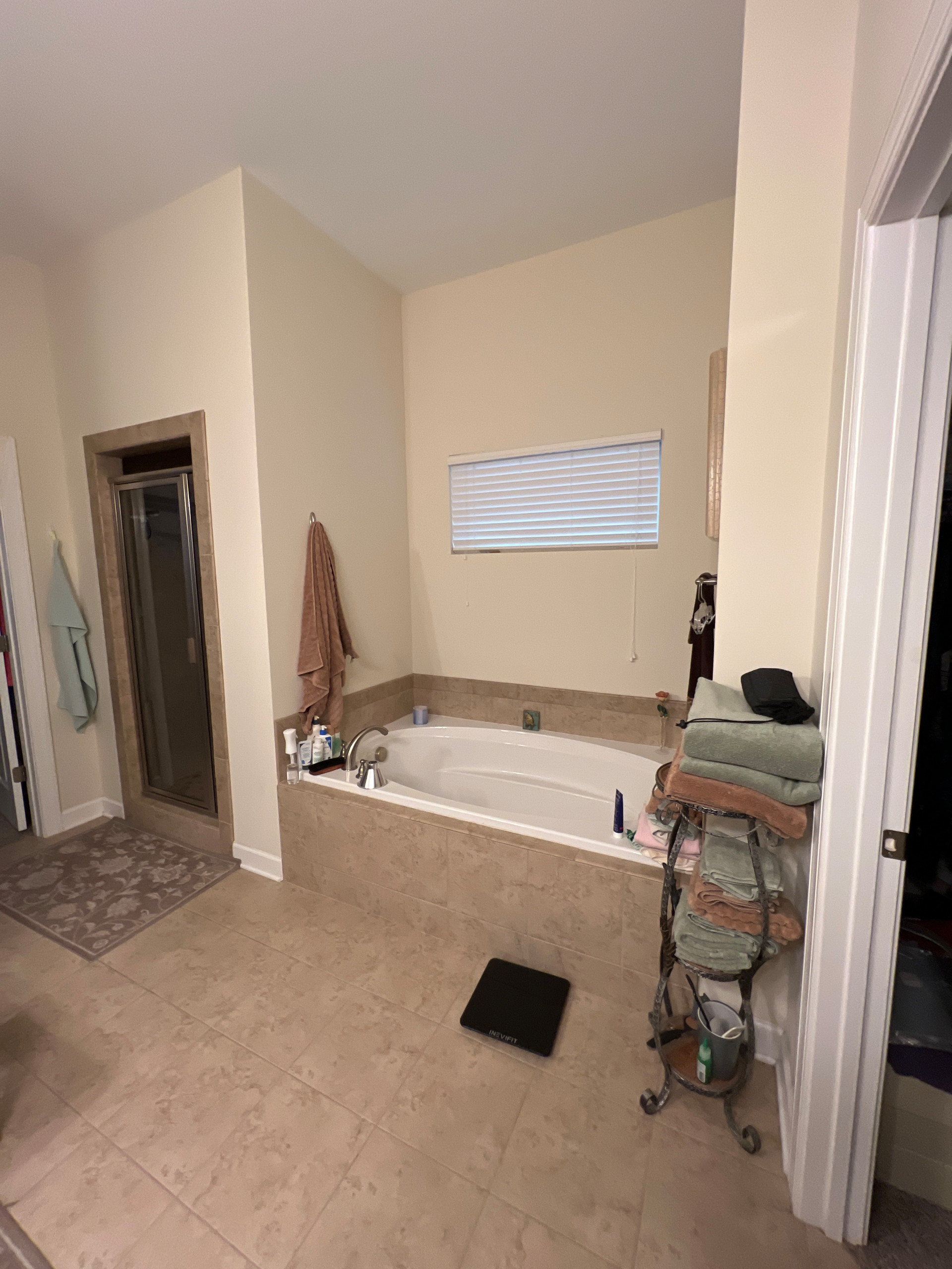 Nolensviile Wetbar, Kitchen, LR & Master Bath