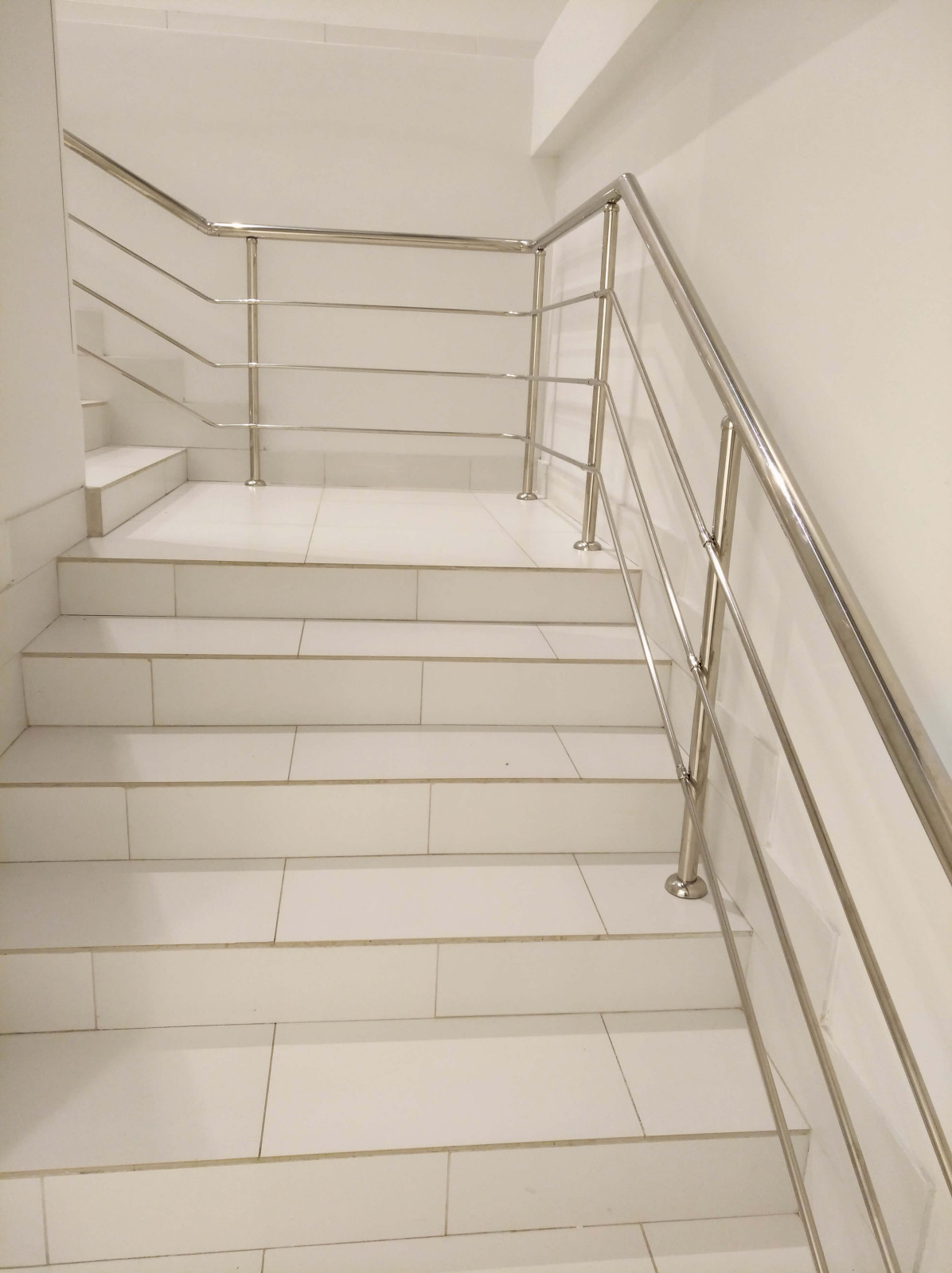 Нержавеющее ограждение со стеклом