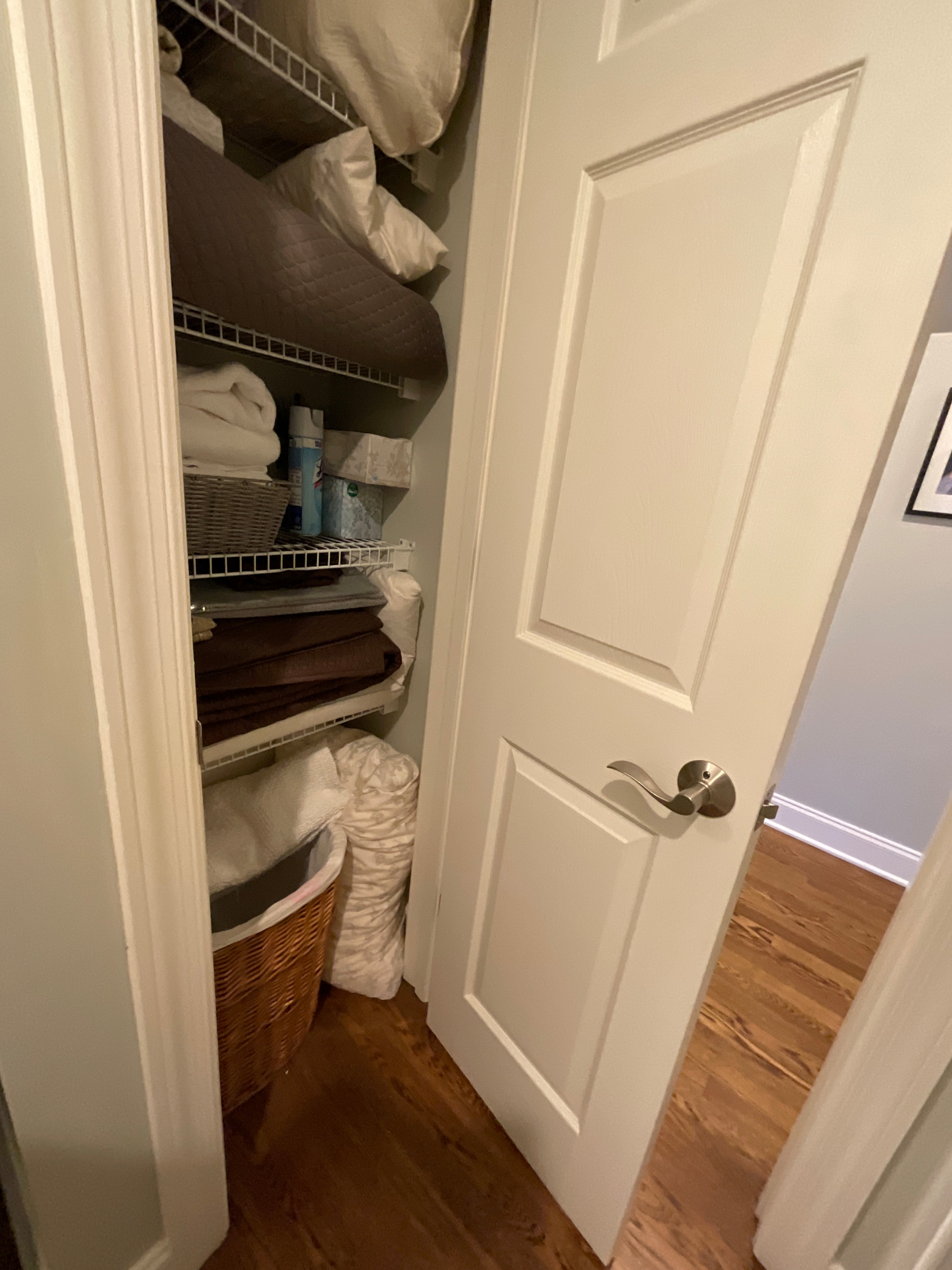 Bellevue Kitchen, Scullery, Multi-bath and LR refresh