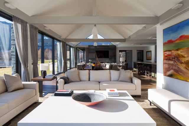 Malaghans living-room
