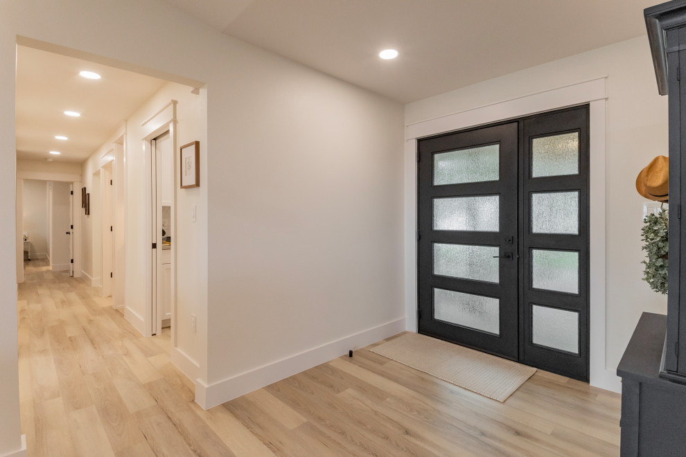6302 Lynn Lane - Reit Above It All