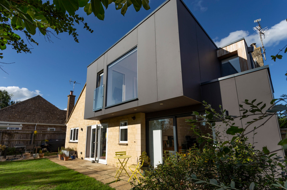 Contemporary two floor house exterior in Oxfordshire.