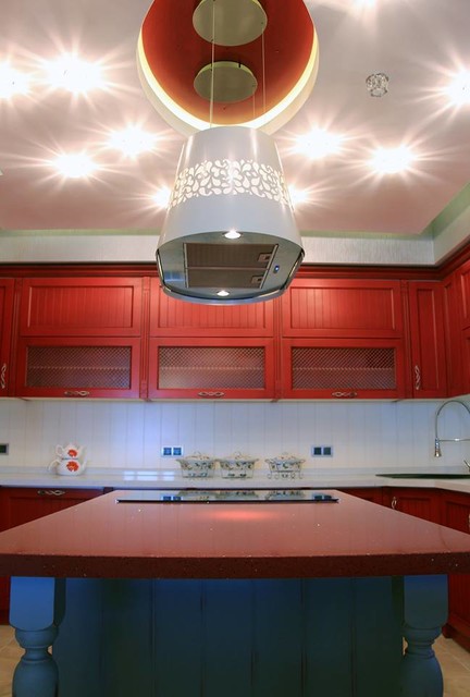 Cuisine durouge transitional-kitchen