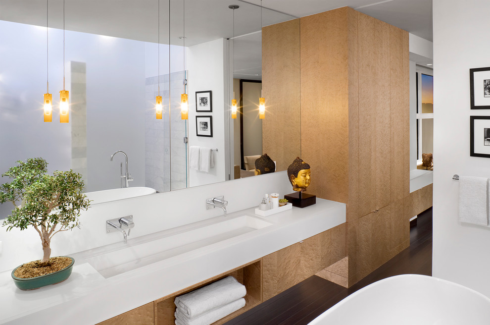 Inspiration for a contemporary bathroom remodel in Boston