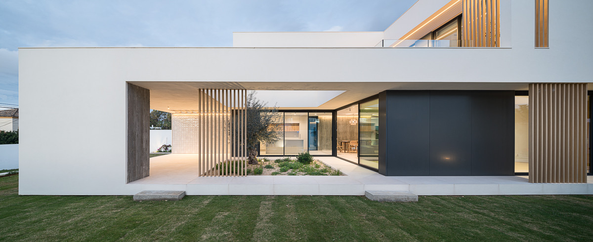Casa junto al Guadalquivir