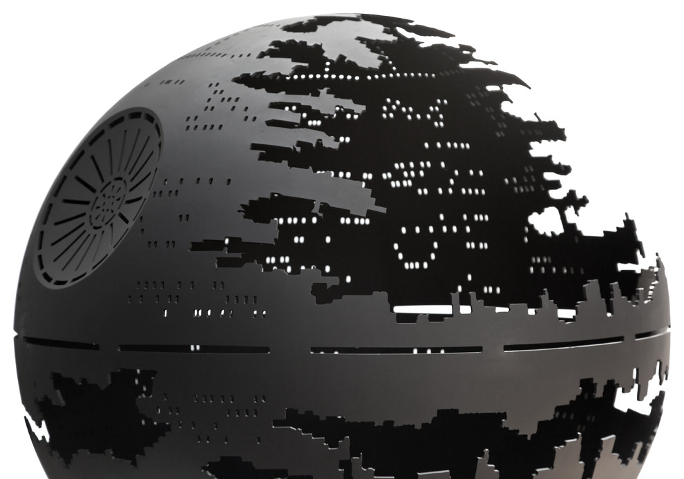 Уличный очаг "Звезда смерти"