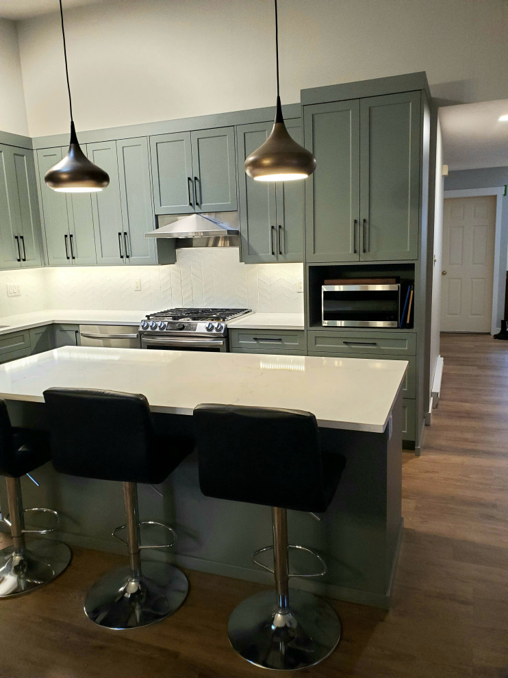 Example of a transitional kitchen design in Vancouver