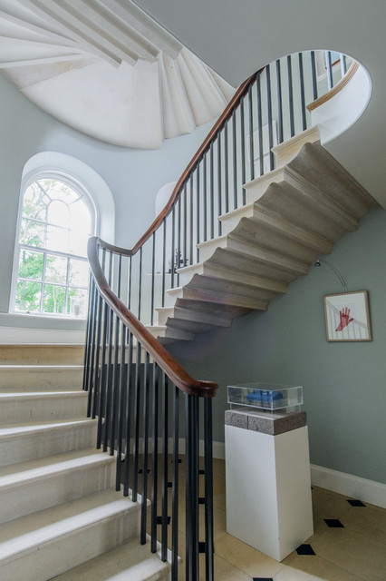 Bughtrig House klassisk-trappe