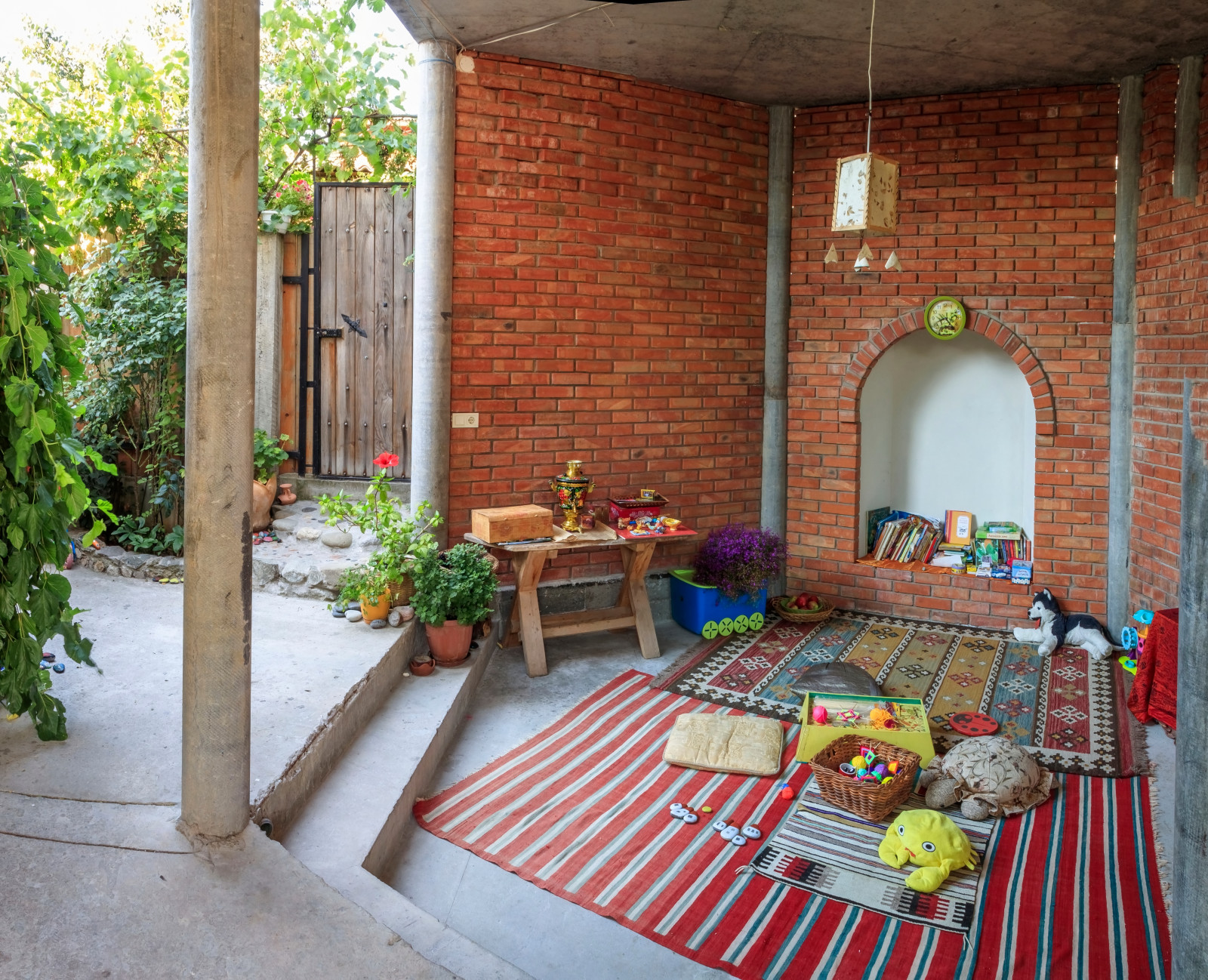 Дача Творчества в Крыму