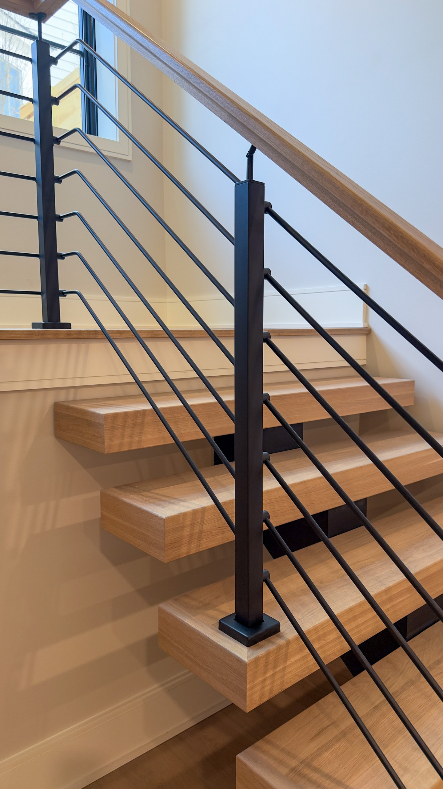 Project #147 | Modern Staircase with Seattle Style Stringer