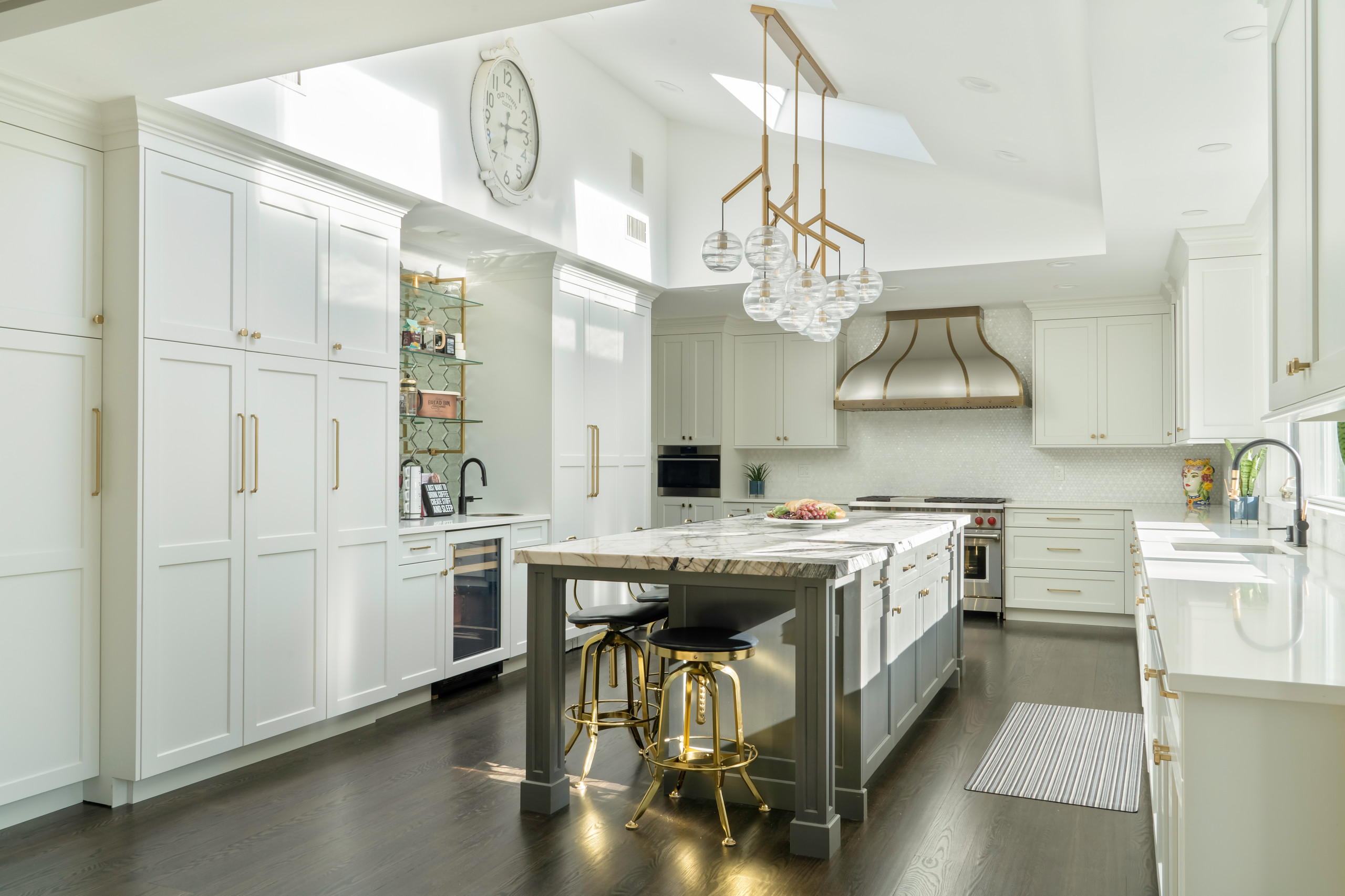 Sophisticated Family Kitchen