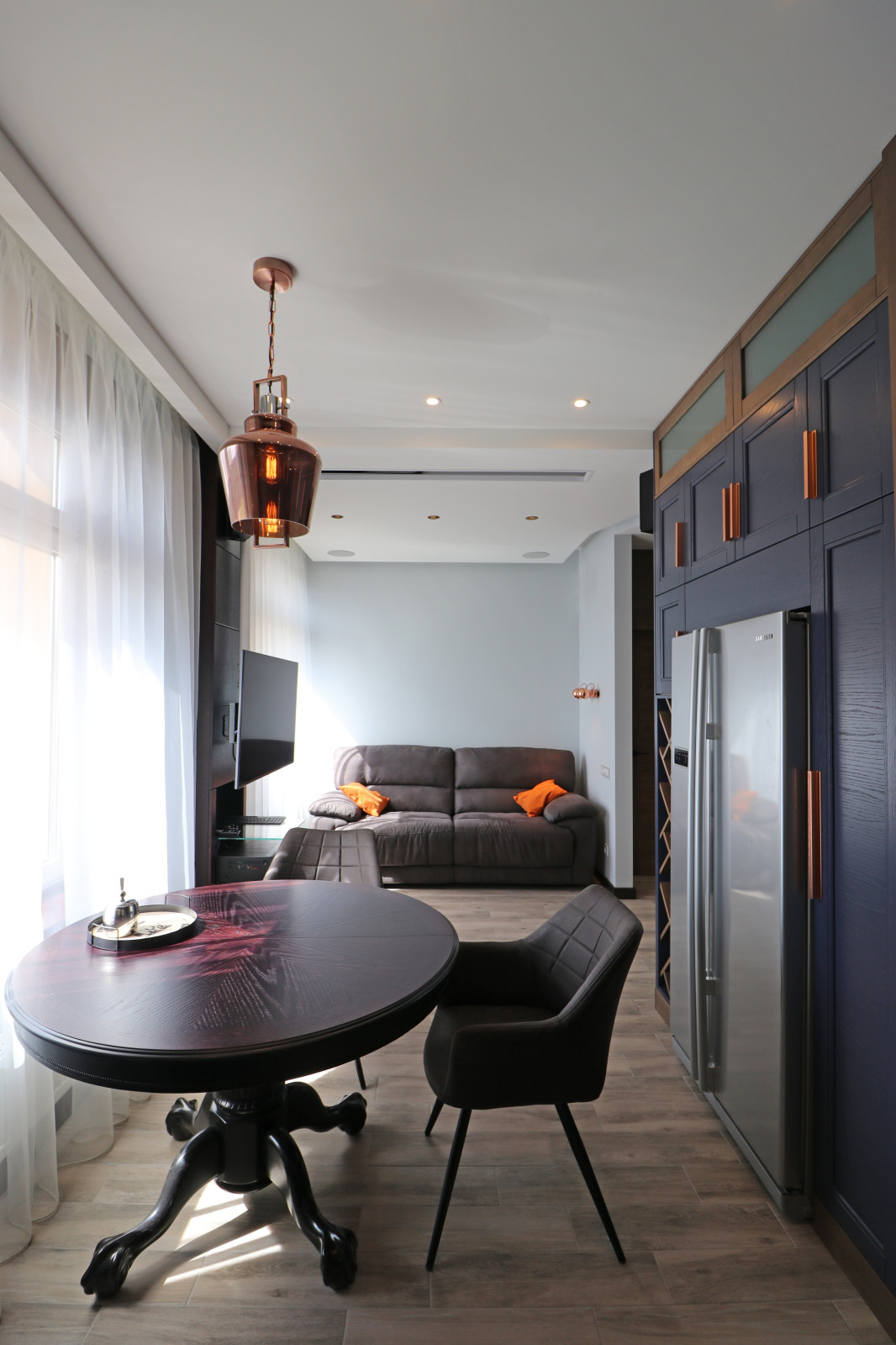 Квартира в Москве. Кухня-гостиная