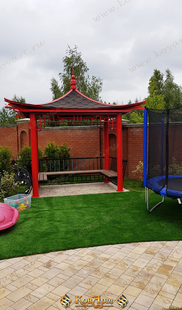 Беседка в восточном стиле