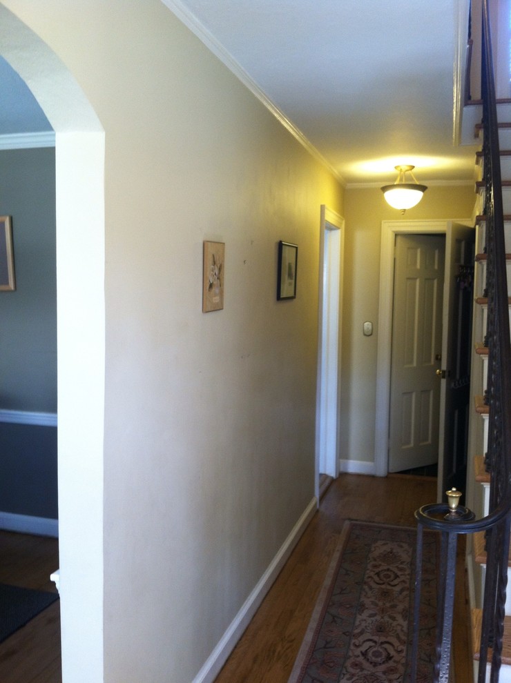 Some Progress in Our Upstairs Hallway and Linen Closet - Dear