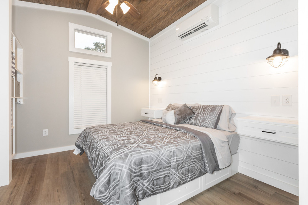 Tiny Home - Clayton Park Models - The Blue Springs