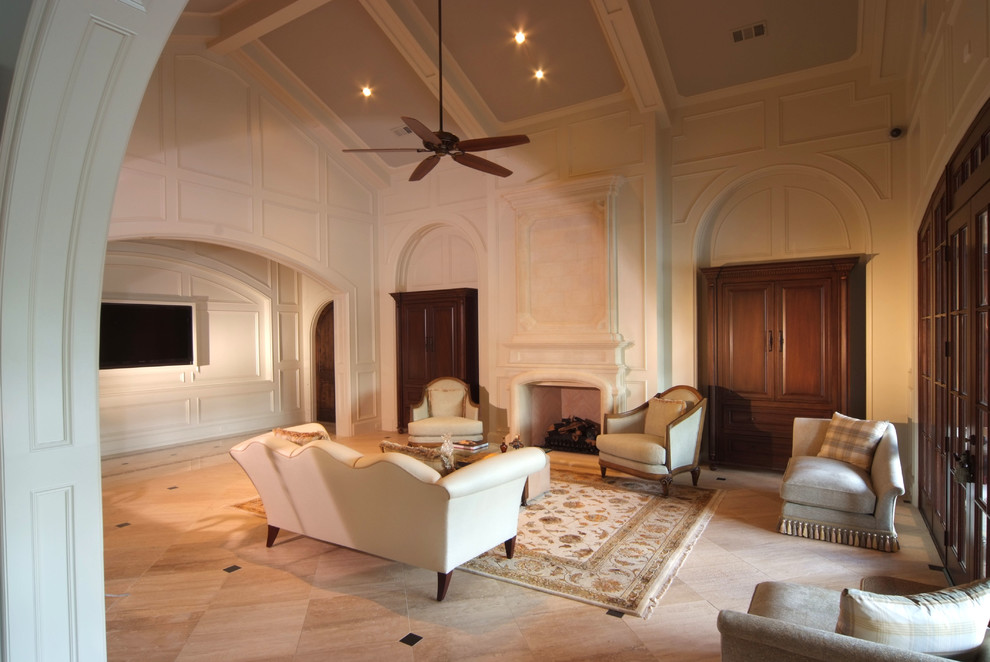 Photo of a transitional living room in Houston.