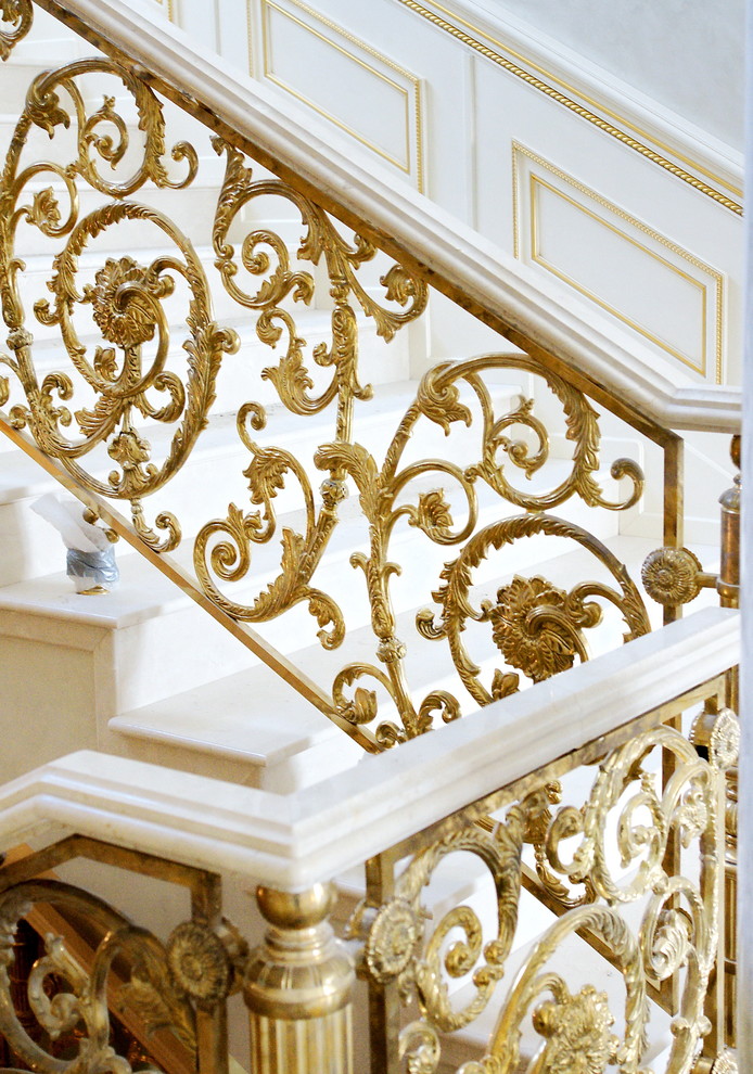 ограждение "Верона". литое из золотистой бронзы