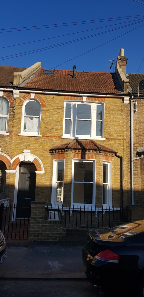 Side return kitchen extension with loft conversion and full internal renovation