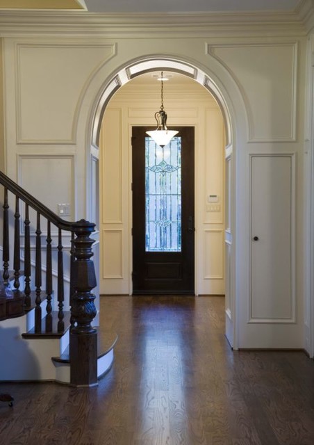 628 E. 9th classique-entree