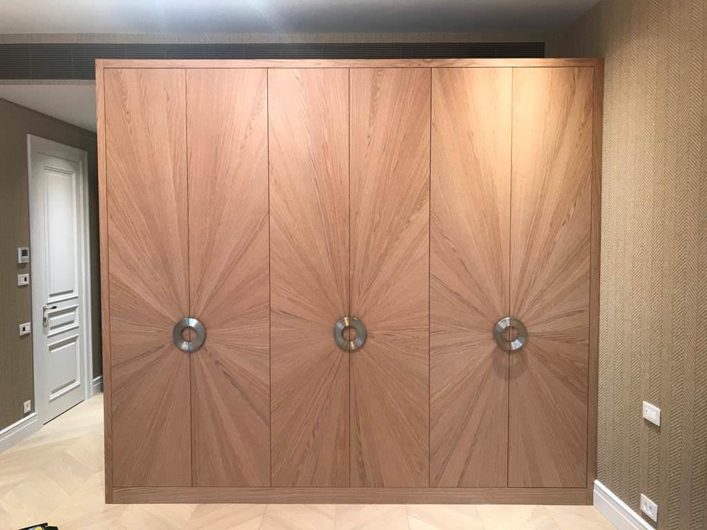 Шпон в виде солнечных лучей