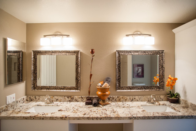 18 S Riata Drive Gilbert AZ 85296 modern-badezimmer