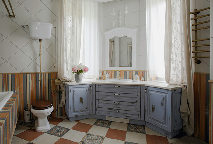 Фамильное гнездо год спустя...