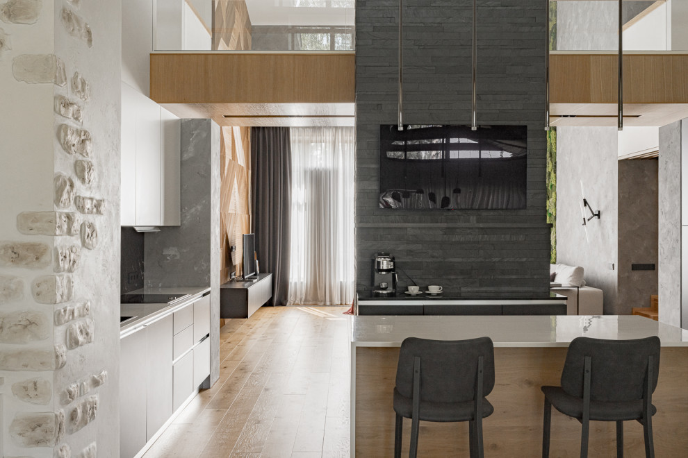 Мебельное наполнение загородного дома. "Родовое гнездо" отца и двух сыновей.