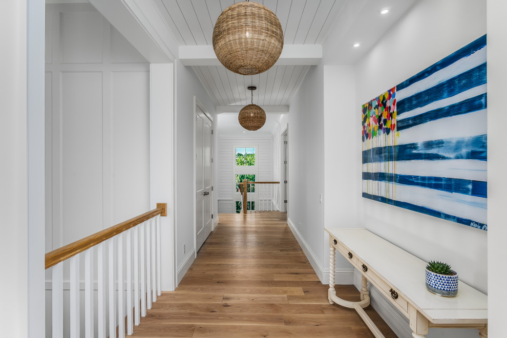 Beach style hallway in Tampa.