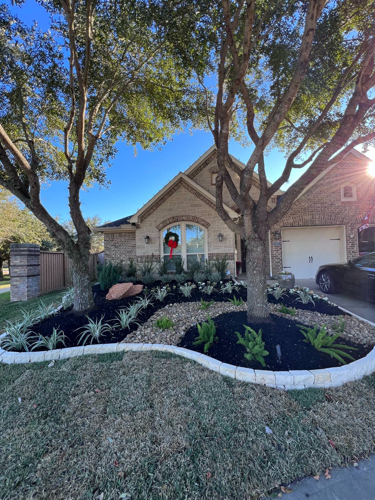 Putting Green, Backyard Paradise and Front yard Makeover in Fulshear!