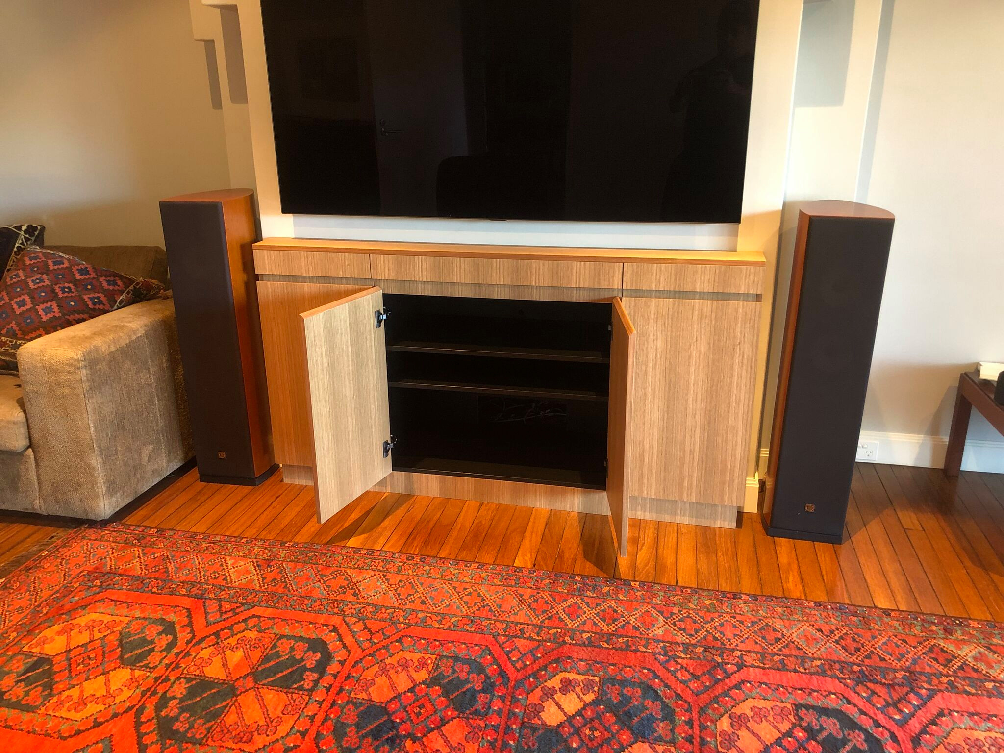 Castle Craig Stereo Unit