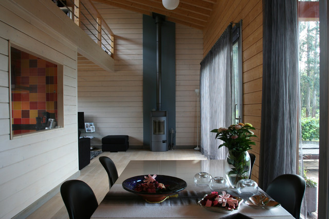 VIVIENDA UNIFAMILIAR DE MADERA country-dining-room