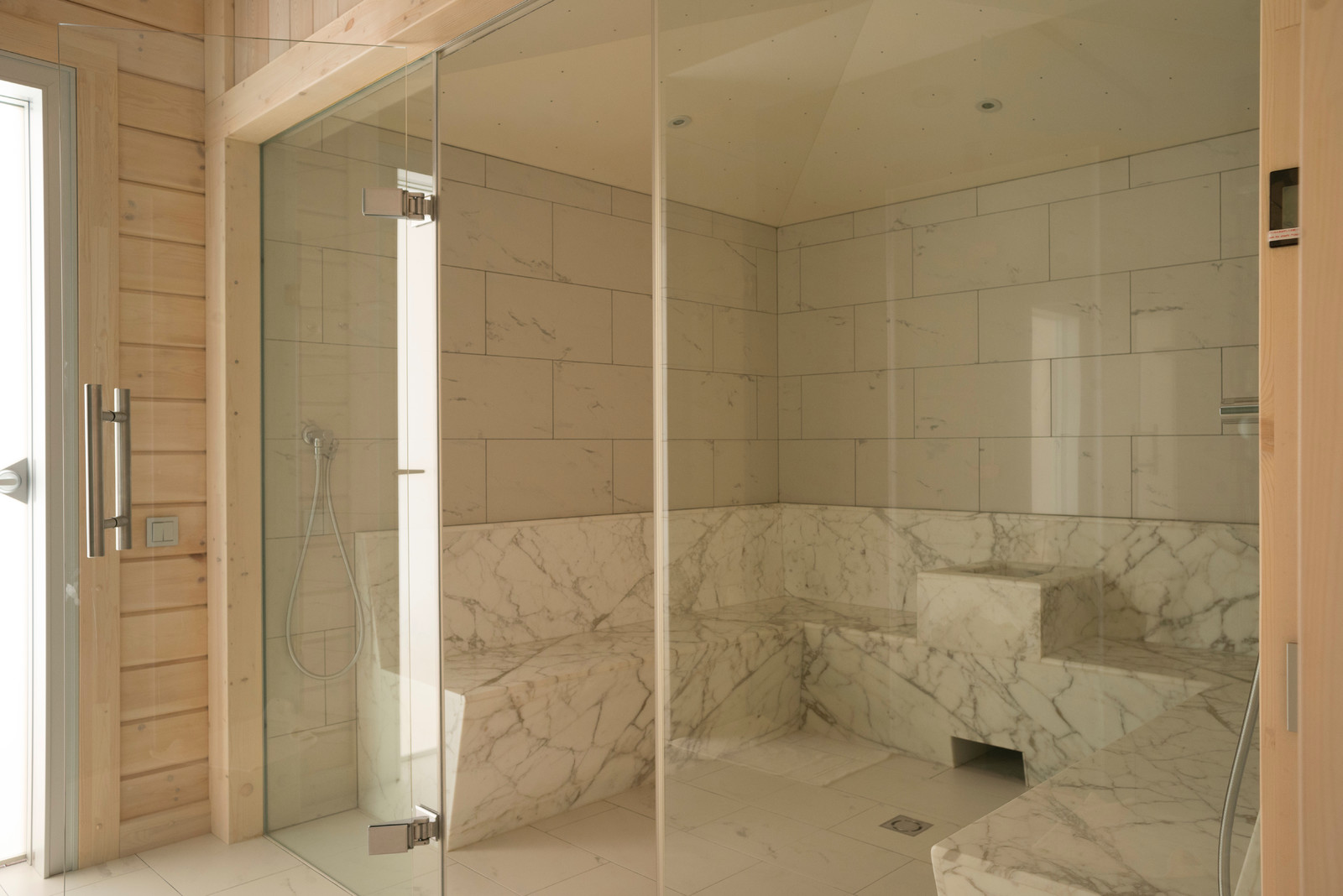 SPA комплекс из клееного бруса