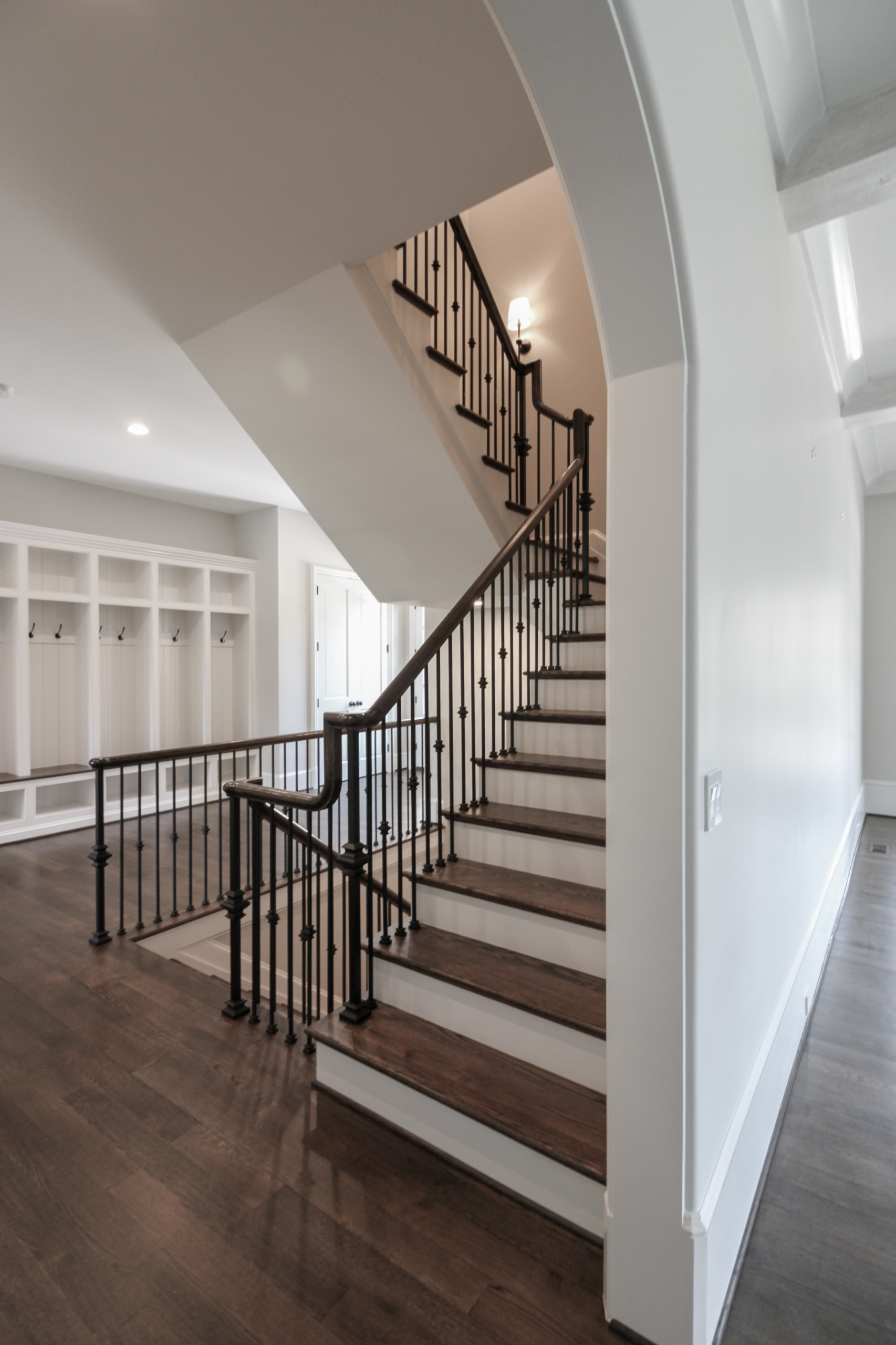 86_ Gorgeous Floating Curved Staircase, McLean VA 22066