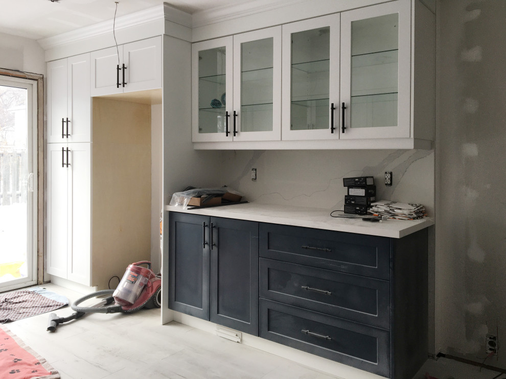 Inspiration for a transitional kitchen remodel in Toronto