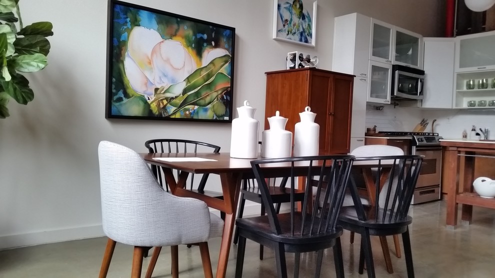 Ispirazione per una sala da pranzo minimalista di medie dimensioni