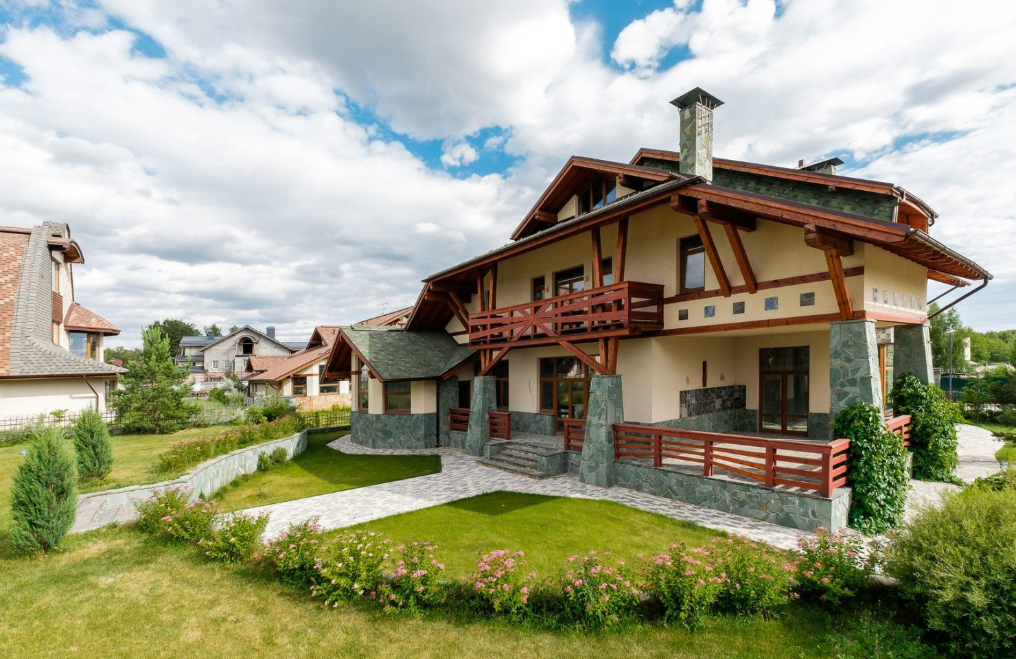 House # 3    Дом # 3