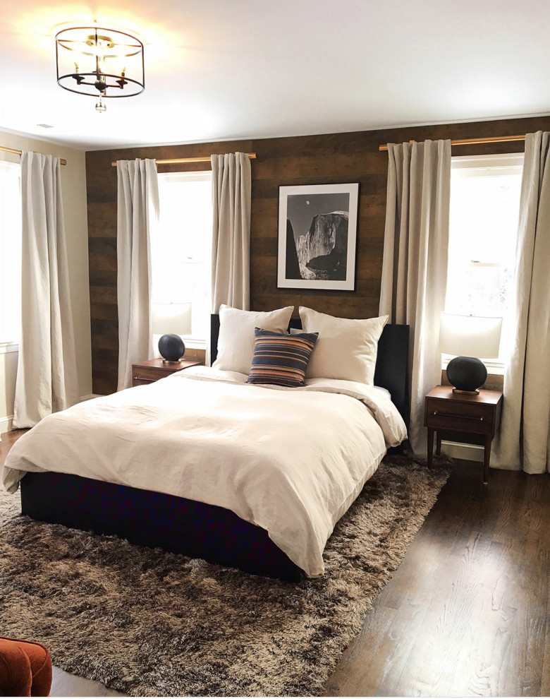 Идея дизайна: спальня в современном стиле с белыми стенами, полом из фанеры и деревянными стенами
