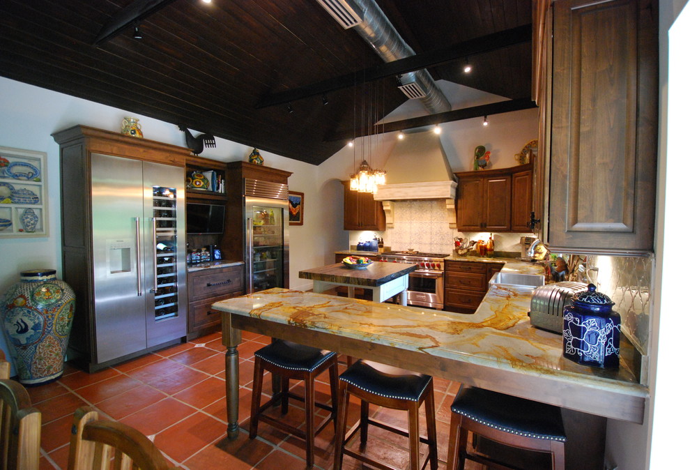 Inspiration for a rustic kitchen remodel in Miami