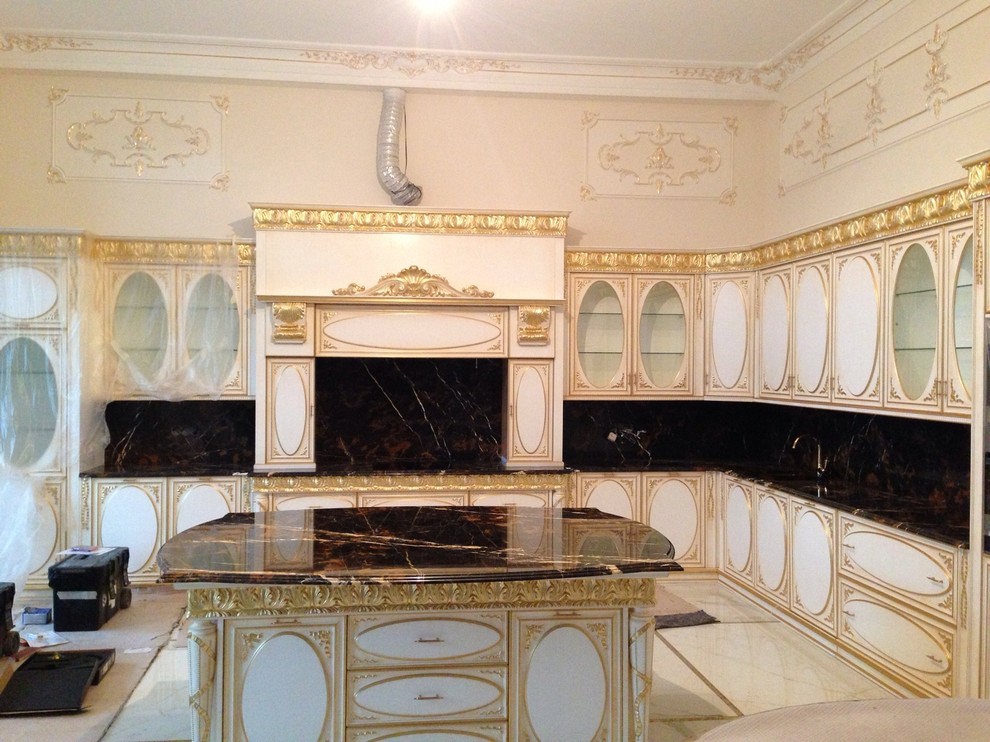 Кемень, керамика.