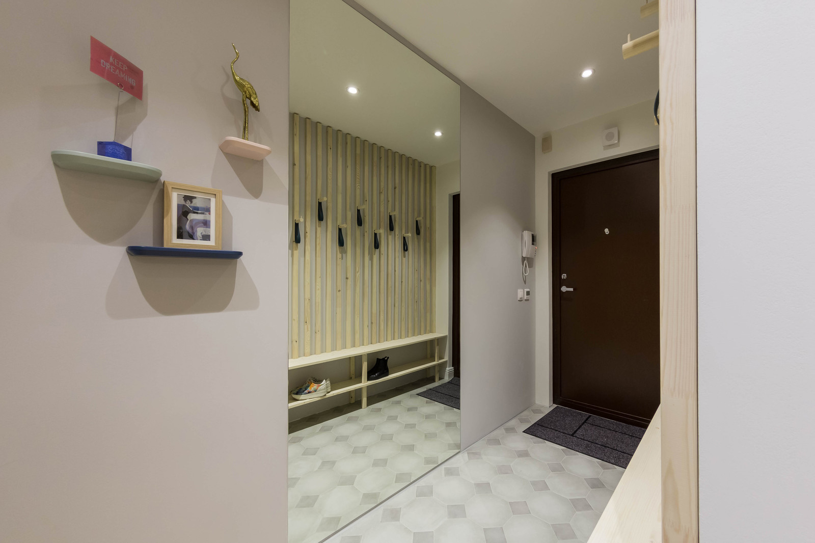 Зефирно-розовый скандинавский