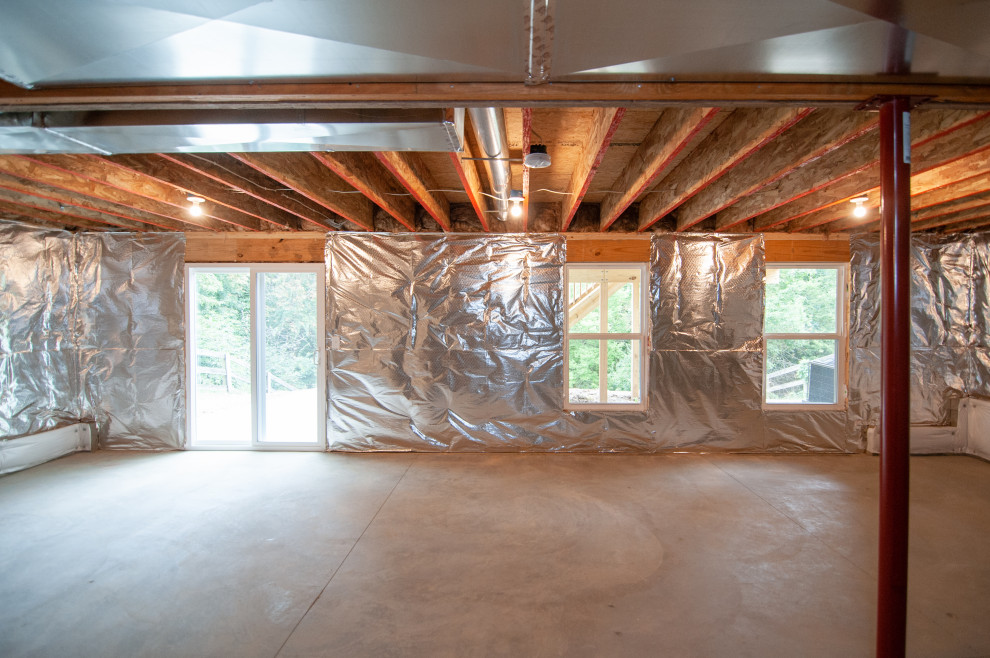 New 2 story home in Morrow
