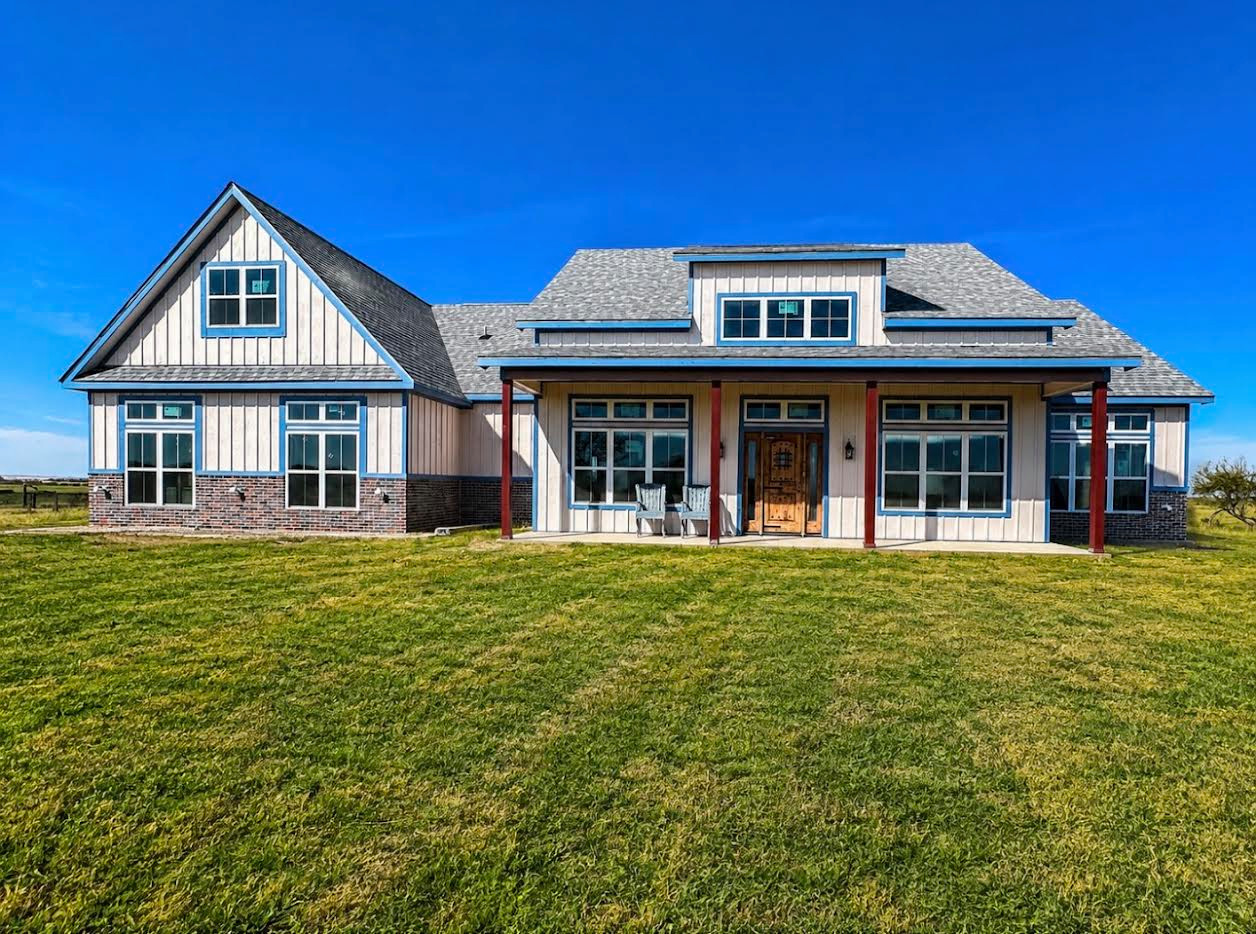 The Lone Star Estate