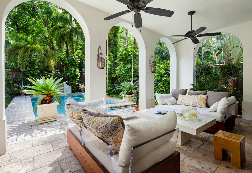 This is an example of a tropical patio in Miami.