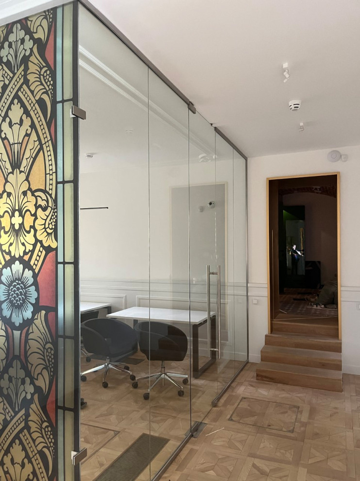 Стеклянные перегородки в офис