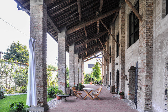 Cascina Corrada - portico mediterraneo-porche
