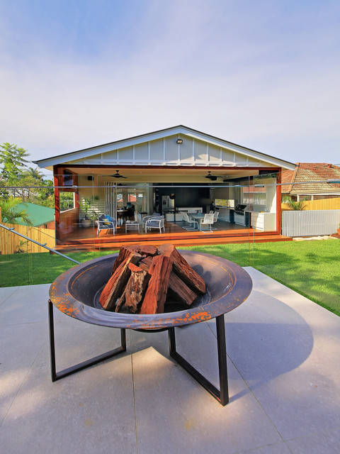 Outdoor Living - Pool Deck/Fire Pit contemporary-terrace