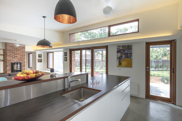 BareStone House contemporary-koek