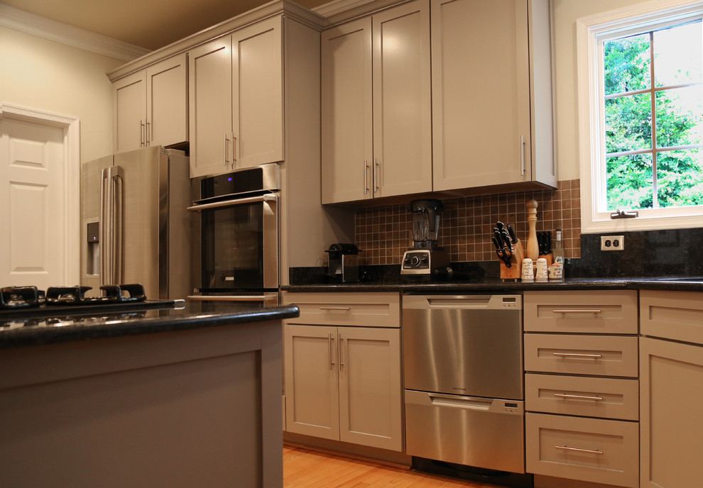 Kitchen - kitchen idea in DC Metro