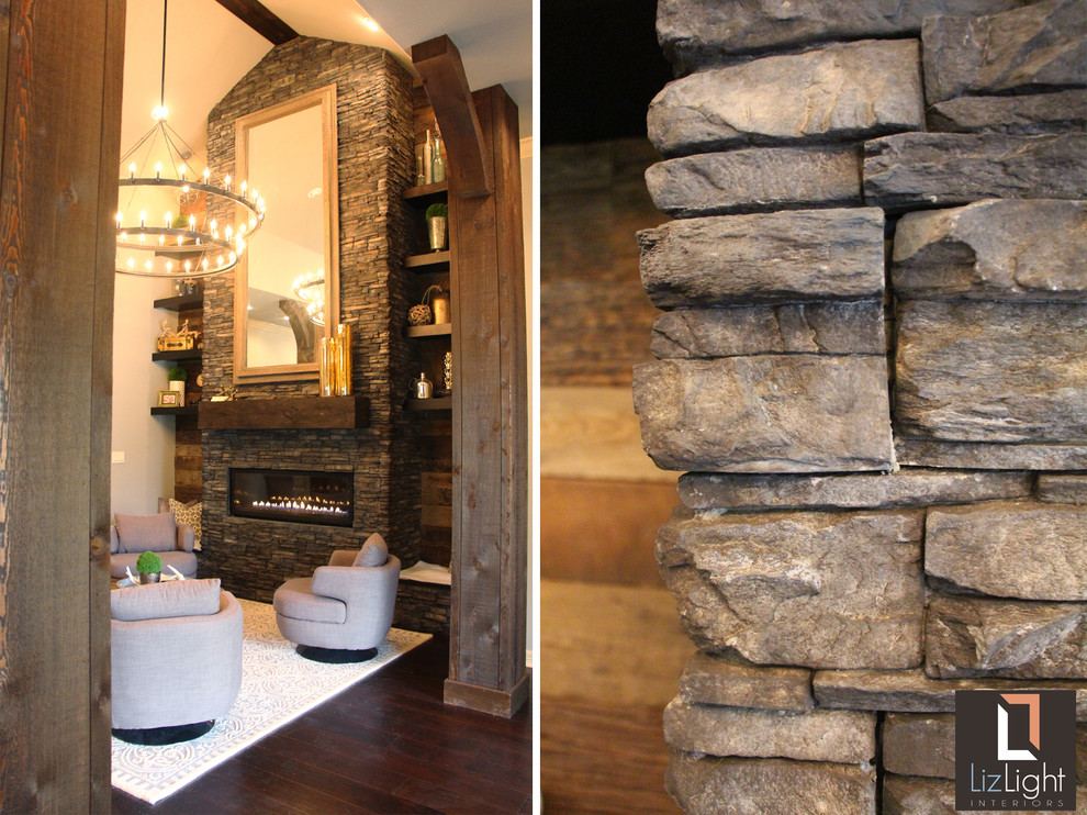 Entryway - eclectic entryway idea in Austin