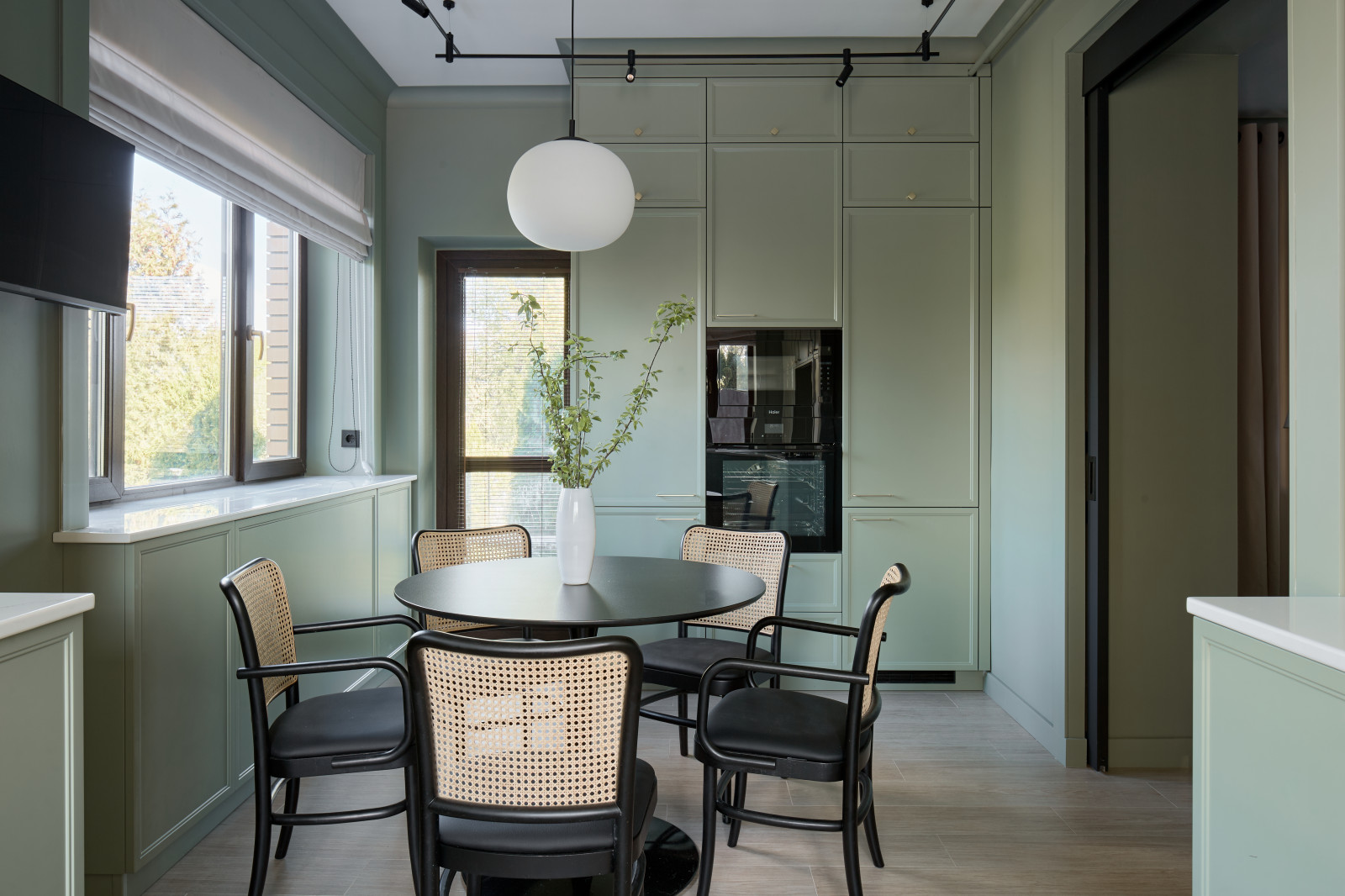 Трековая система освещения Esthetic Magnetic